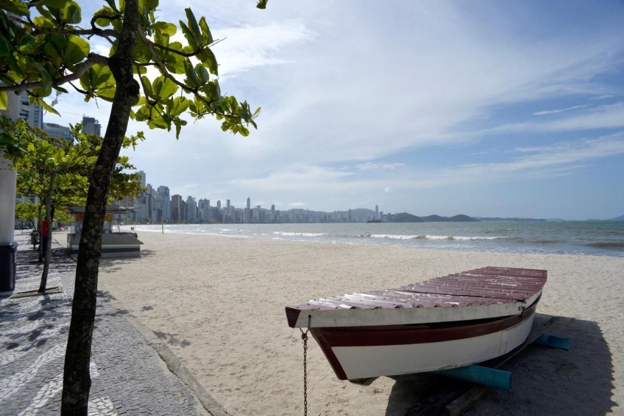 Frente Mar Pe Na Areia, Na Av Atlantica Daire Balneario Camboriu Dış mekan fotoğraf